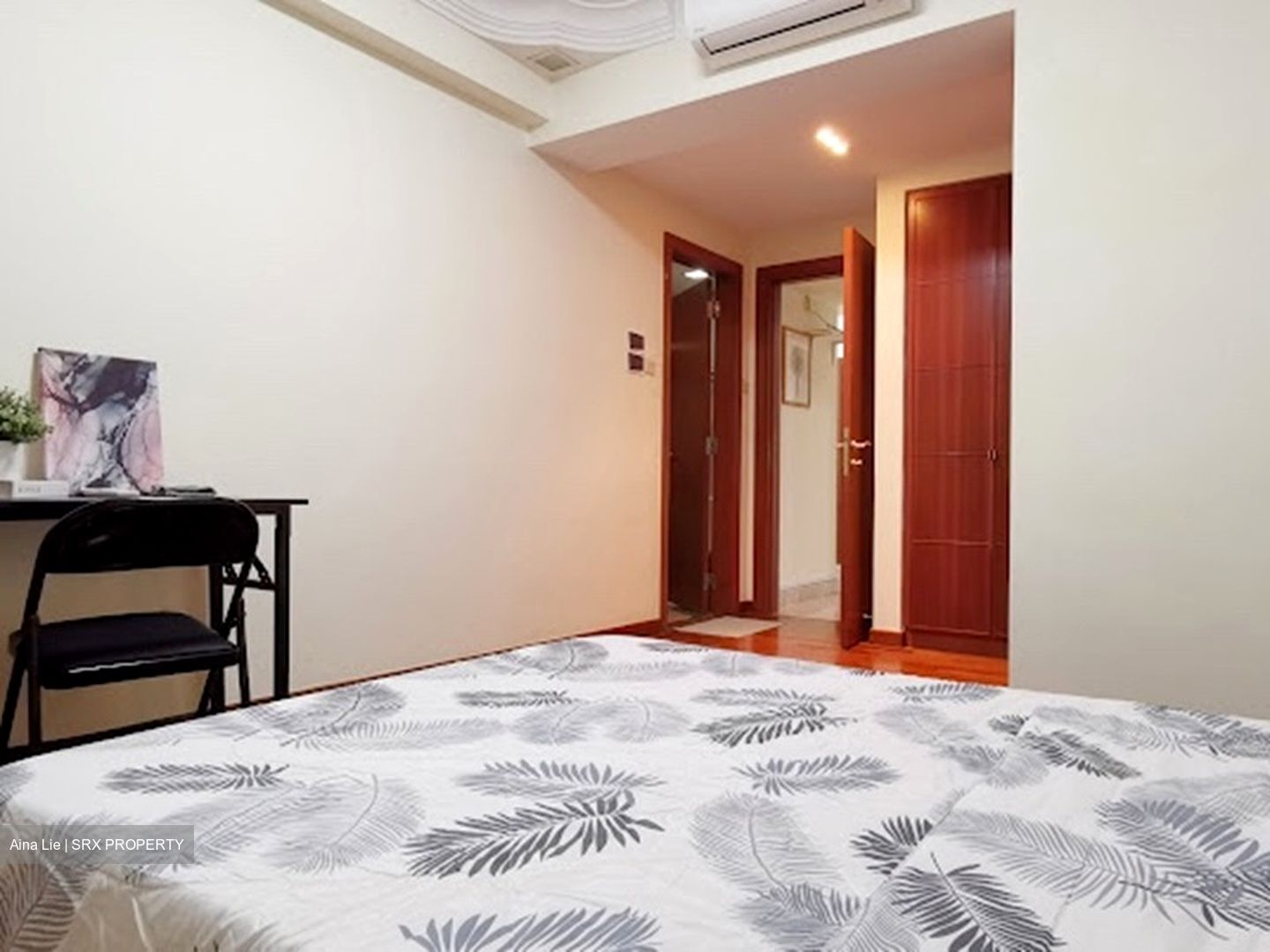 Modena (D18), Condominium #579685801